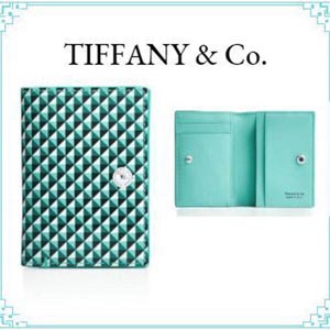 新柄アメリカ限定☆Tiffany&Co.☆二つ折りカードケース 偽物