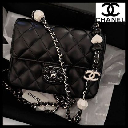 シャネルのミニフラップバッグのコピー品 AS3783 B10259 94305
