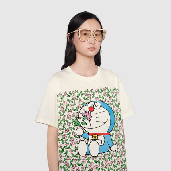 DORAEMON グッチ◆ドラえもん コラボ コットン Tシャツ偽物 お花畑柄♪ 615044XJDIF 9095